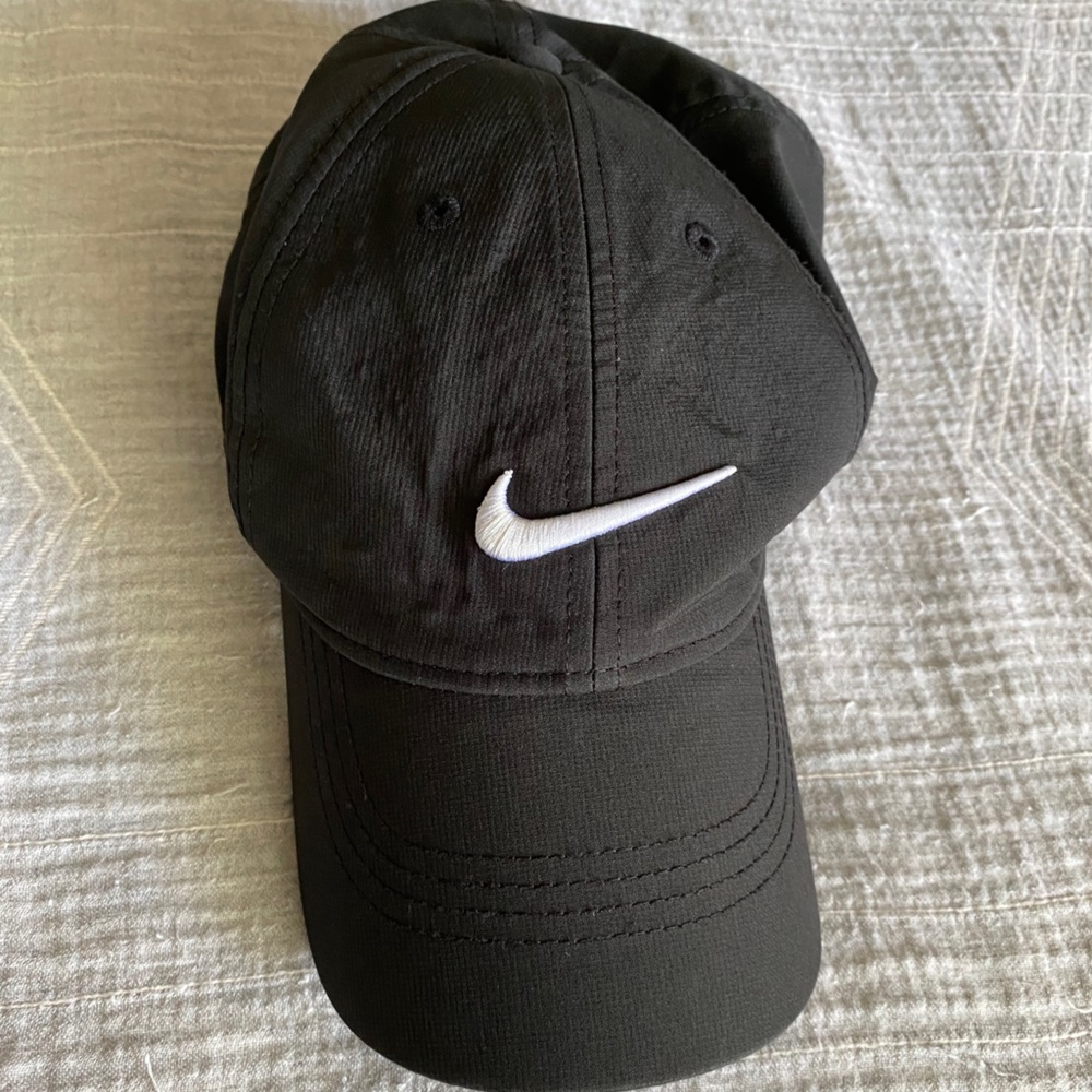 Nike Dri-fit baseball style hat/cap